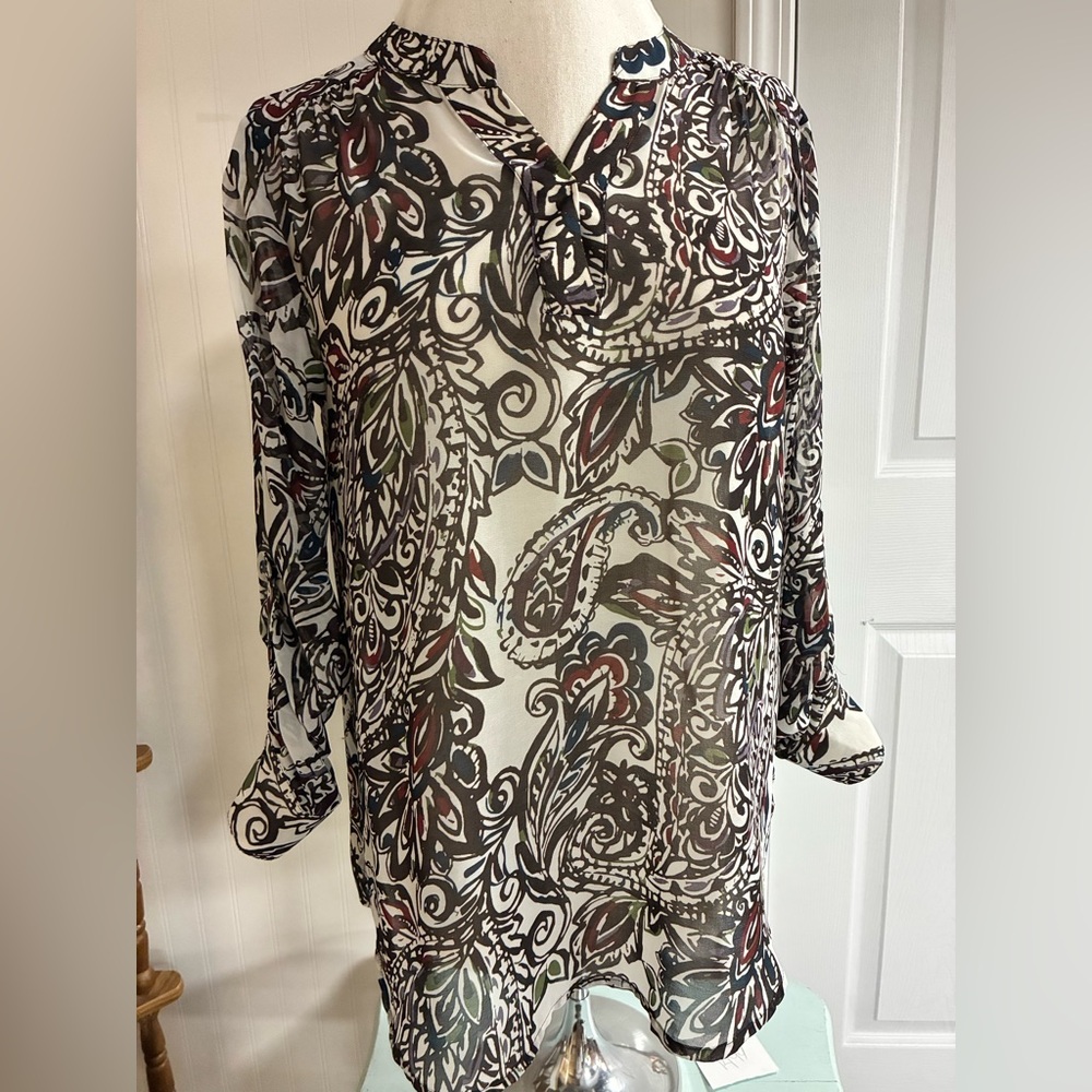 Ariat Black and White Patterned Blouse